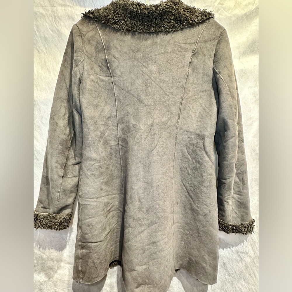 Monoreno Charcoal Gray Button Front Faux Suede Si… - image 2